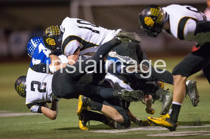 131018_instaimage_Galena High Football_Bring down Nevin