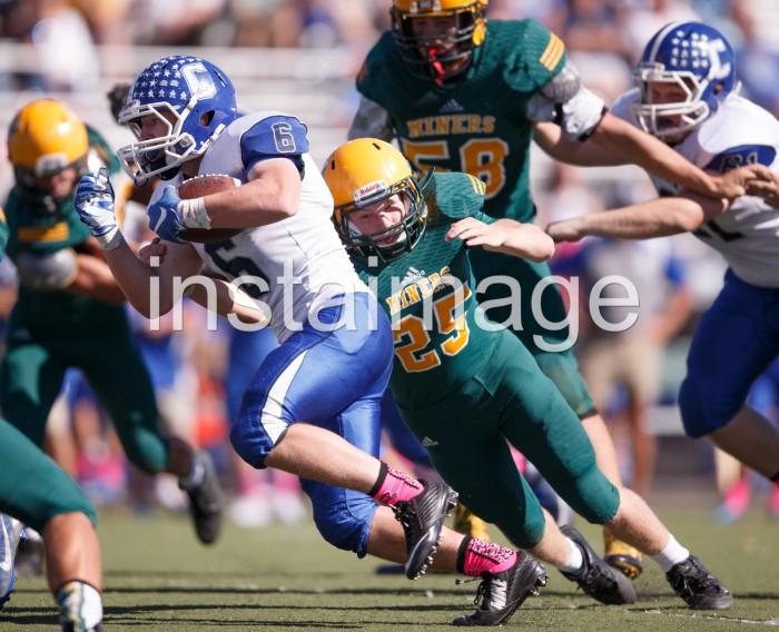 Johnny Cavilla (25) and Abel Carter (6)